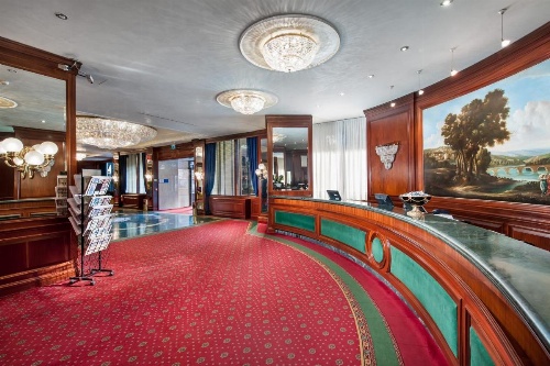 Royal Hotel Carlton image 16